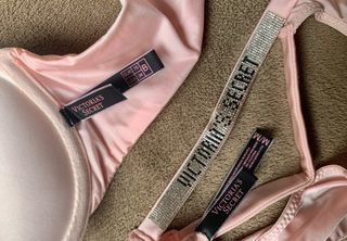 Conjunto Victoria's Secret Rosa claro