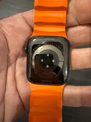 Apple Watch Series 9 con 7 correas