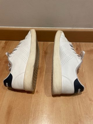 Zapatillas Adidas Blancas y Negras
