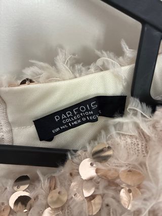 Jersey peludo beige con lentejuelas