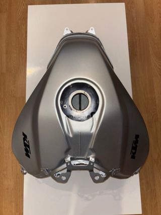 Depósito Gasolina KTM 1290R Super Duke 2023