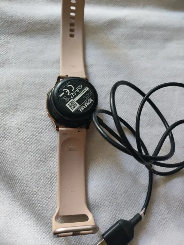 Reloj Samsung Dorado