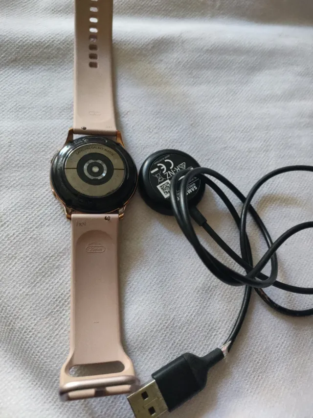 Reloj Samsung Dorado