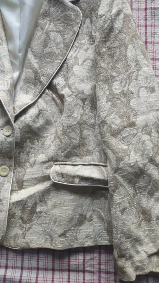 Americana ZENDRA beige floral mujer T. L