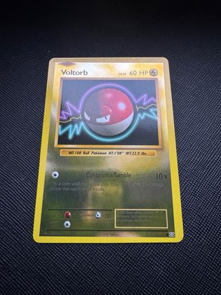 Carta Pokemon Voltorb Holo LV.10