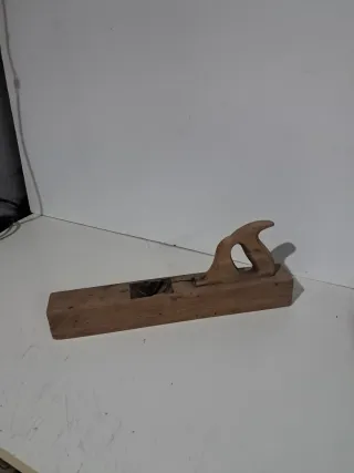 Cepillo carpintero madera antiguo