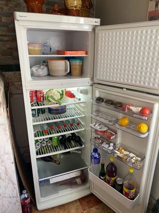 Frigorífico 2 puertas buen estado