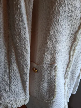 Chaqueta elegante beige/blanca mujer