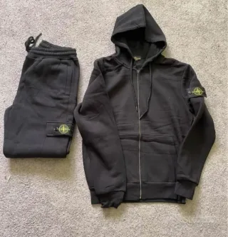 Tuta Stone Island completa nera,veste anche s