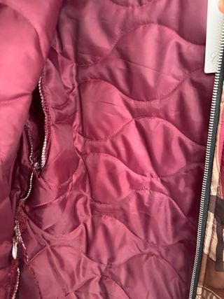 Chaqueta bomber acolchada con estampado de caballo