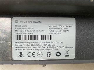 Patinete Eléctrico Xiaomi M365