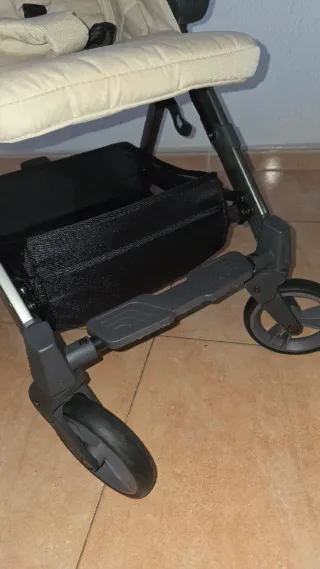 Silla de paseo Twistshake beige