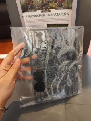 Tirapinchoz Enzartapeña - Warhammer Orcos