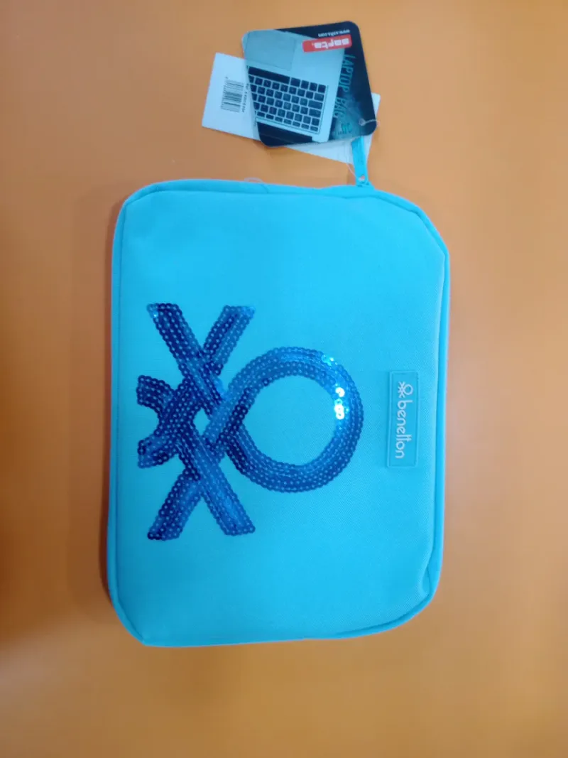 Funda iPad Benetton Azul Lentejuelas