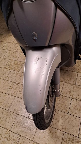 Aprilia Scarabeo 50cc 4T Scooter