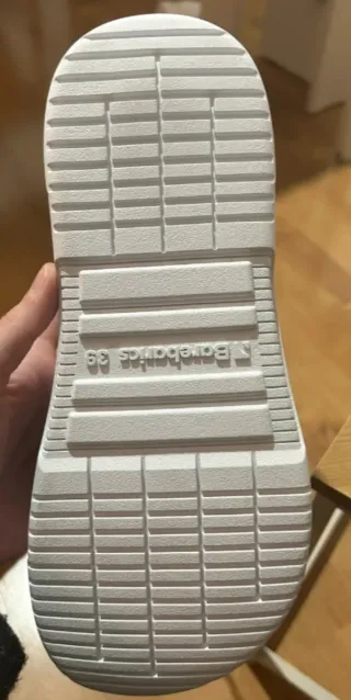 Barebarics Zing Talla 39 Blancas