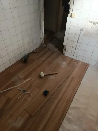 Instalación Tarima Laminada y Vinílica SPC