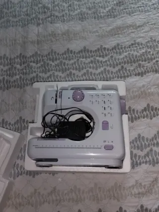 Máquina de coser FHSM-505