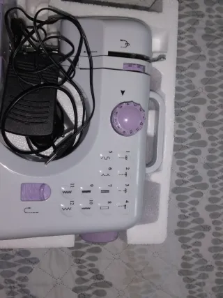 Máquina de coser FHSM-505