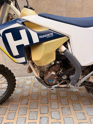 Husqvarna FE 250 4T 2017 Enduro