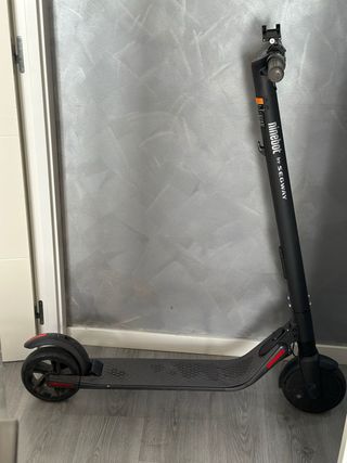 Patinete eléctrico Ninebot by Segway