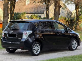 Toyota Verso 2012