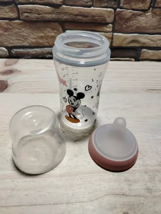 NUK Perfect Match Minnie y Mickey Biberón +3 meses