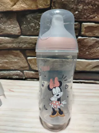 NUK Perfect Match Minnie y Mickey Biberón +3 meses