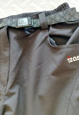 Pantalón Pirata Izas Negro