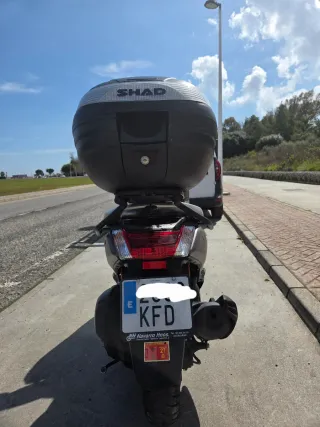 Yamaha NMAX 125 Gris