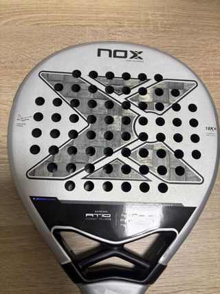 Pala de pádel NOX Agustín Tapia Genius