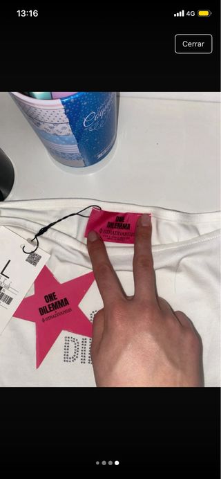 Camiseta One Dilemma x Stradivarius