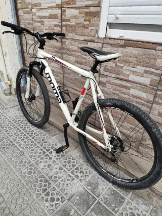 Bicicleta Moma GTT 2.0 26