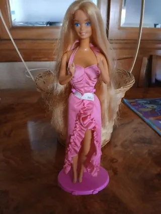 Barbie Twirlie Curls 1982
