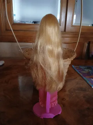 Barbie Twirlie Curls 1982