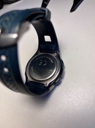 Reloj Deportivo Digital Gris y Dorado