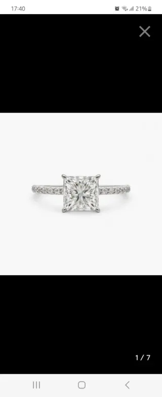 Anillo solitario Diamantes certificados y oro