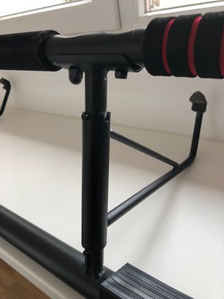 Barra dominadas para puerta