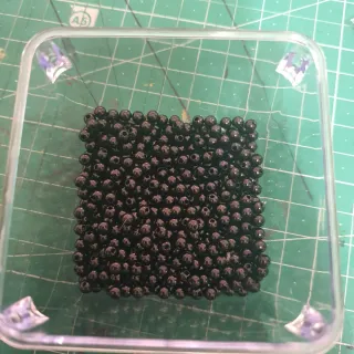 +425 Cuentas Negras de 4mm para Manualidades