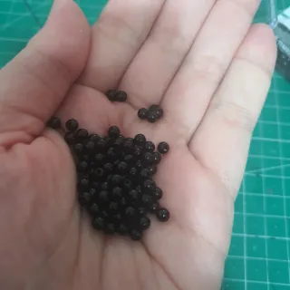 +425 Cuentas Negras de 4mm para Manualidades