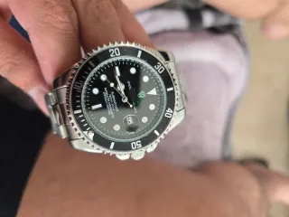 Reloj Rolex Submariner Negro y Plateado