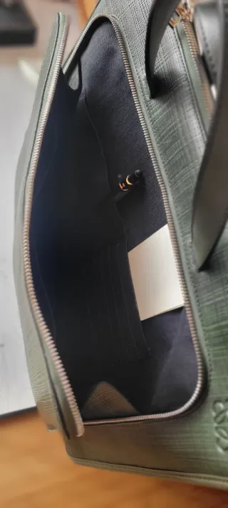 Espectacular Cartera Loewe Verde Original