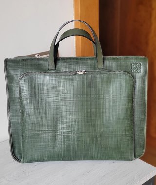 Espectacular Cartera Loewe Verde Original