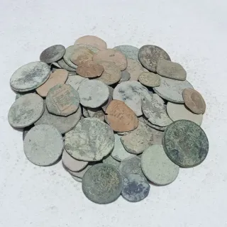 Lote de 100 Monedas Antiguas