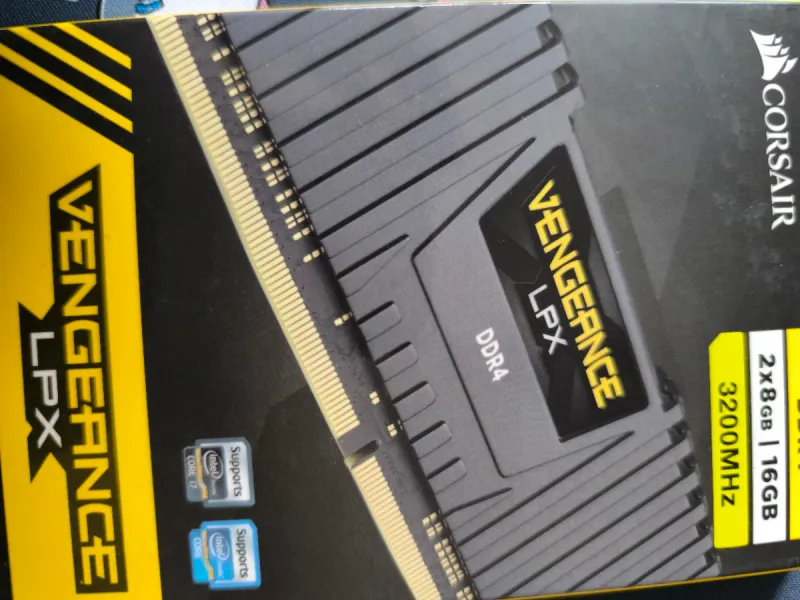 Placa Base Gigabyte B660 + i5 12400F + 32GB DDR4 afbeelding 5