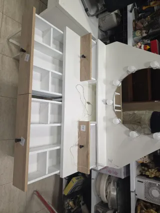 Tocador Nuevo Blanco y Madera