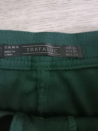 Falda Zara antelina verde T.XS