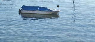 Lancha 4m con motor Mercury 8cv