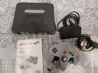 Nintendo 64 Consola Negra y Gris