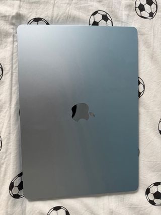 Macbook Air Apple 15” M4